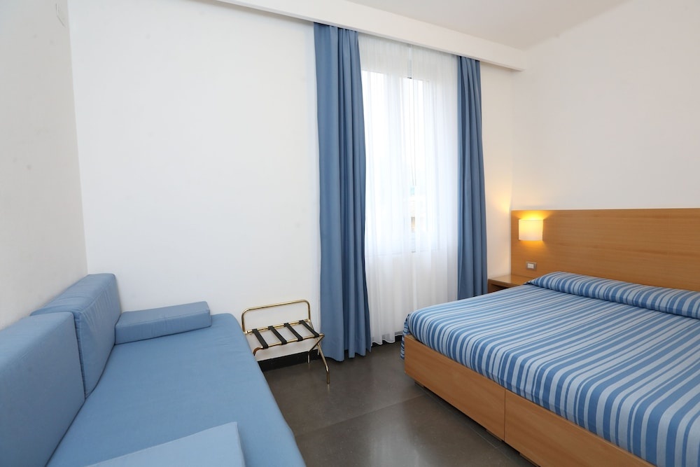 Hotel Genova - Général