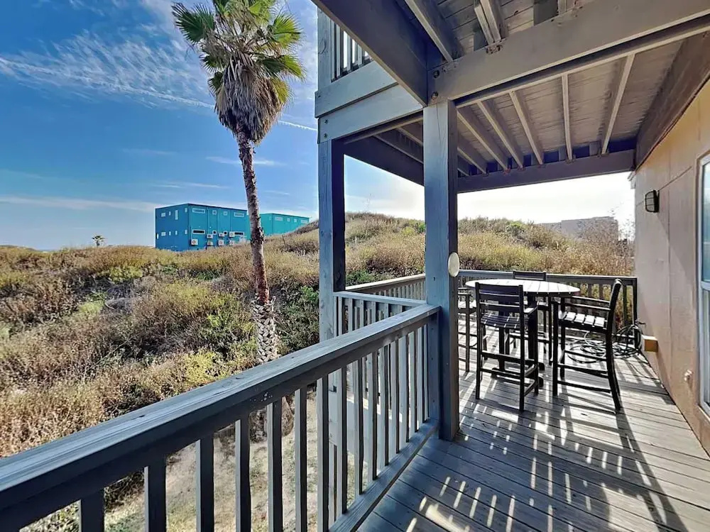 Happy Heron by Silver Sands Vacation Rentals