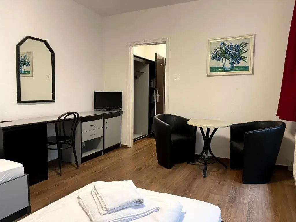 Hotel photo 8