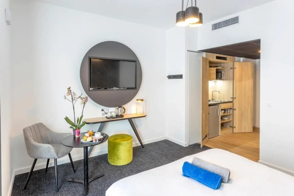 Nemea Appart`Hotel Riviera Nice Aeroport — фото