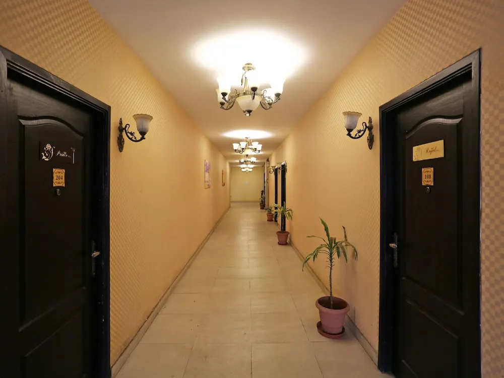 OYO 11939 Hotel Queens Club of India - Général
