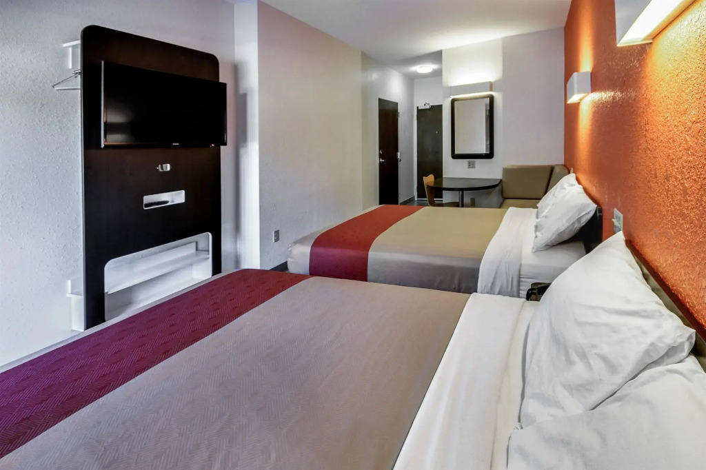 Motel 6 Allentown, PA — фото 3