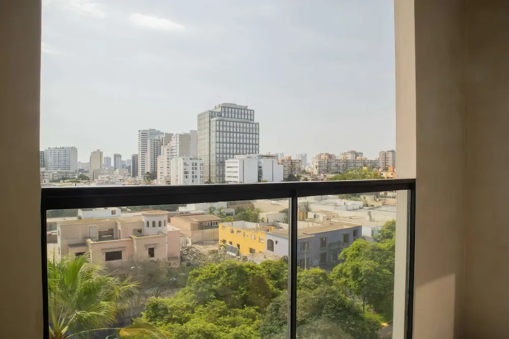 w Atonishing 1BR w Great Deco in San Isidro