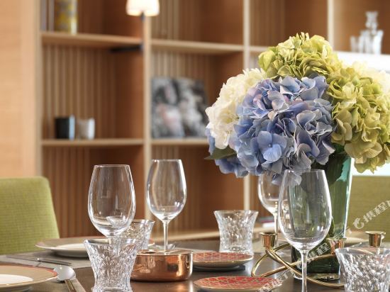 Lanson Place Bukit Ceylon Serviced Residences