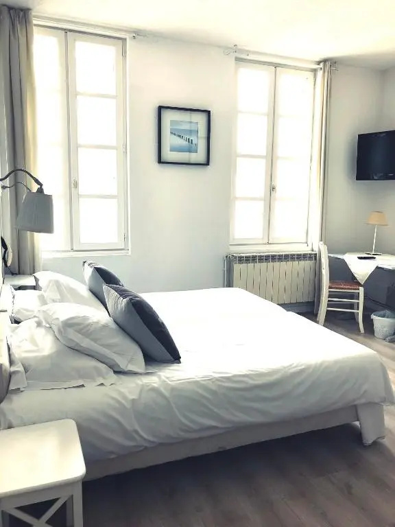 Standard Double room (twin beds)