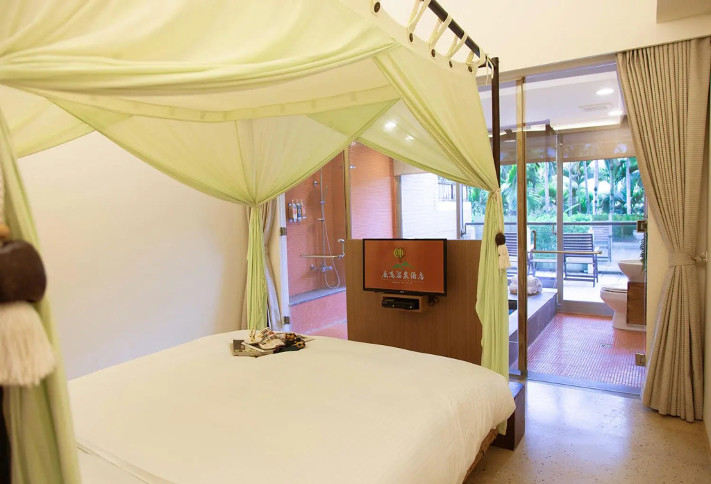 Superior room