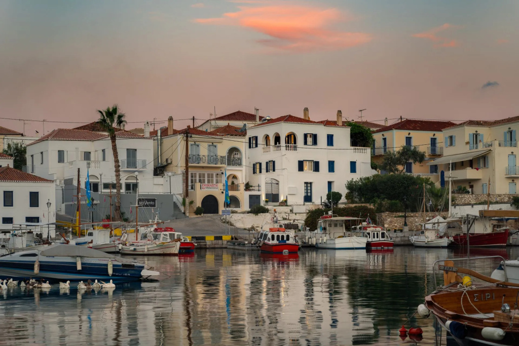 Porto Vecchio Luxury Suites - 3