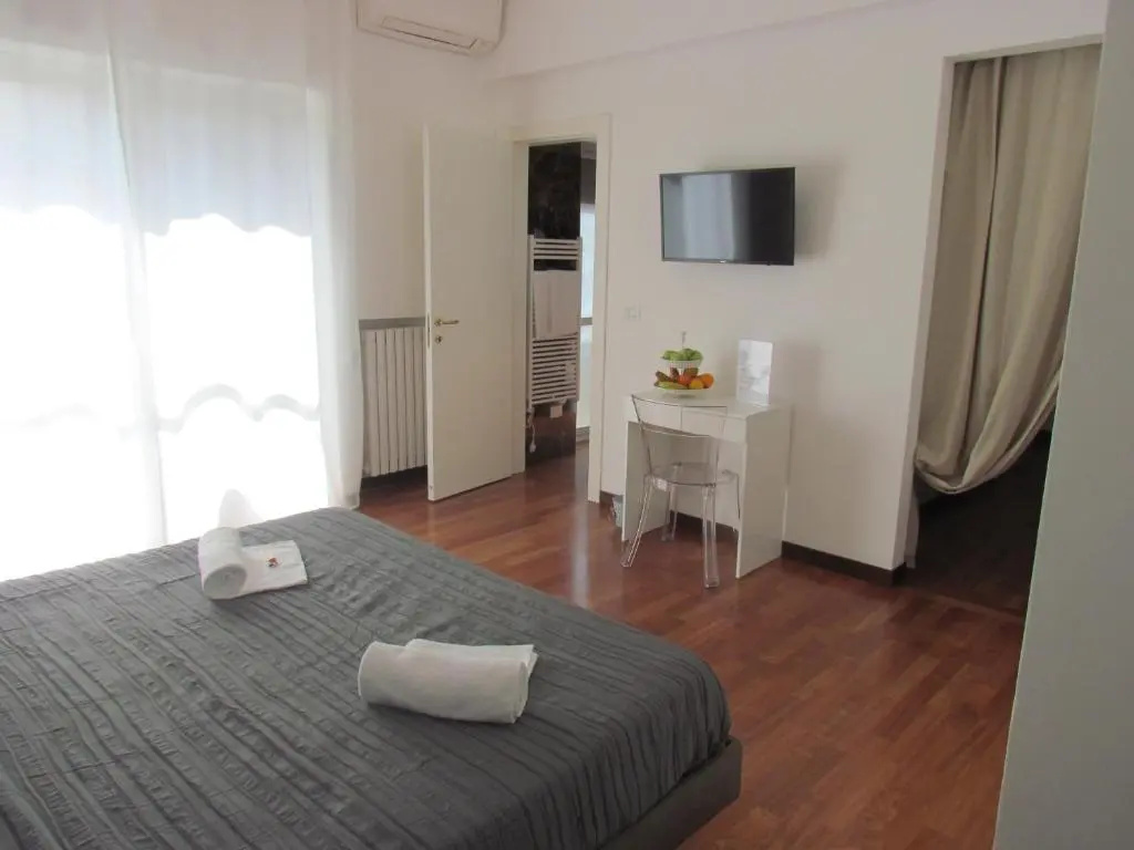 Suite with balcony