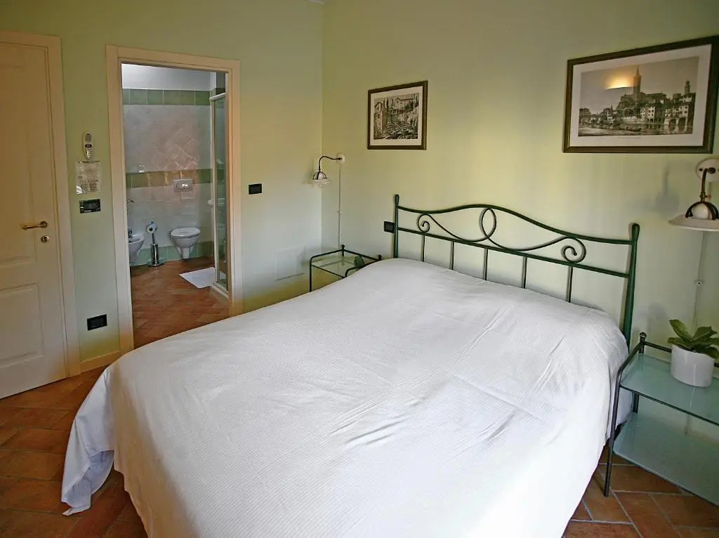 Standard Double room full double bed