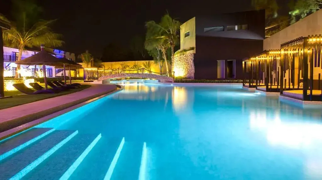 The Rhino Resort Hotel & Spa - 3