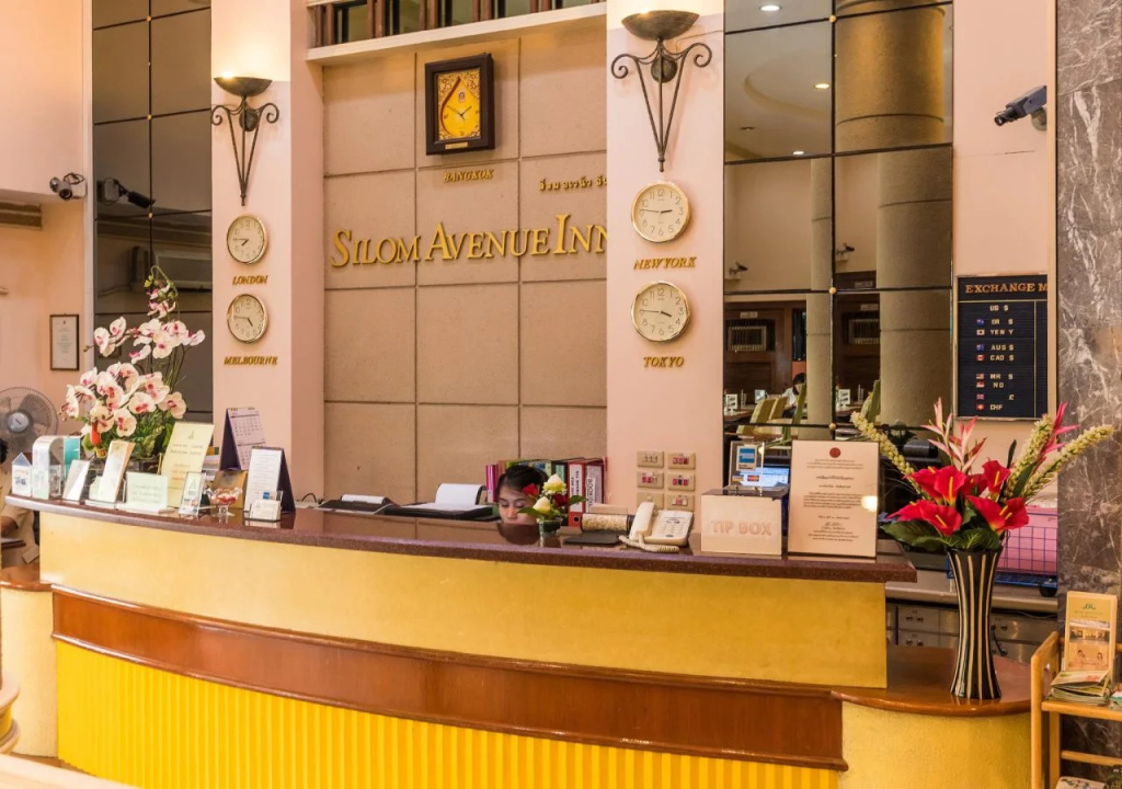 Silom Avenue Inn — фото