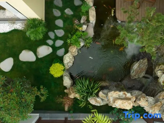 Tengchong Weichi Hot Spring Homestay