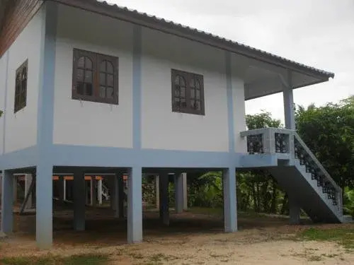 Salad Grand Bungalow & House Rental