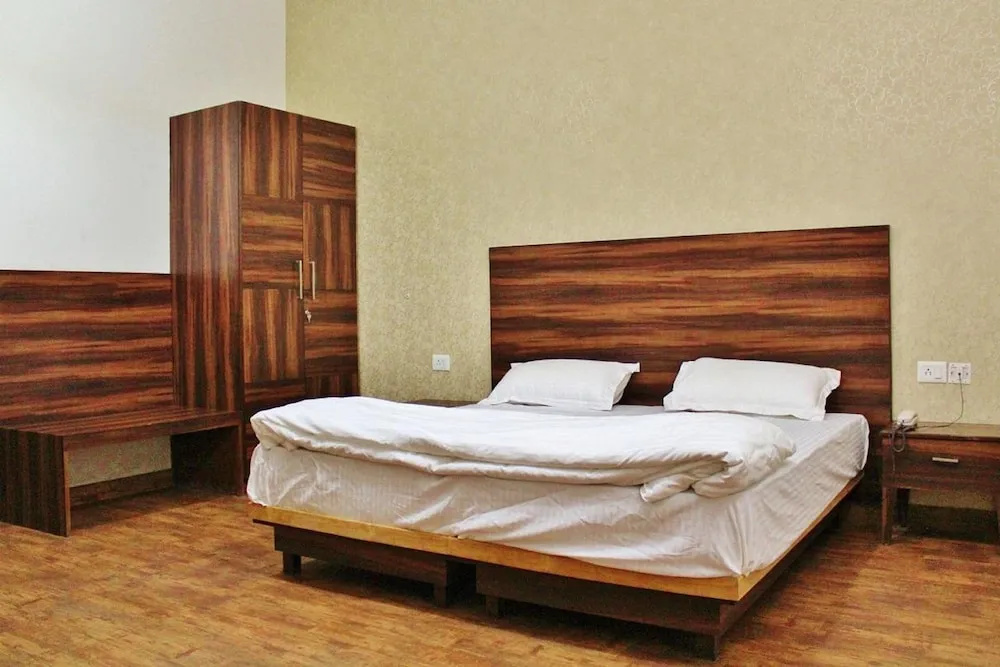 Adhunik Hotel Neemrana - Général