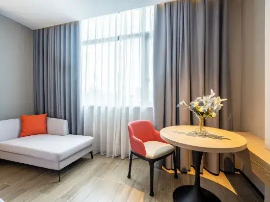 Borrman Hotel (Korla Kongquehe) — фото 3