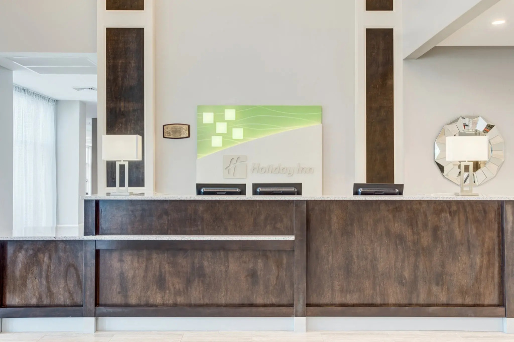 Holiday Inn & Suites Lafayette North by IHG - Général