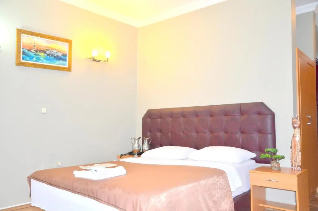Economy Double room (full double bed)