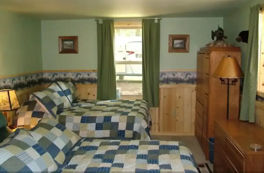Standard Family room