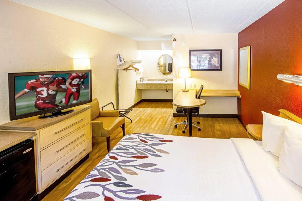 Red Roof Inn Utica - фото 4