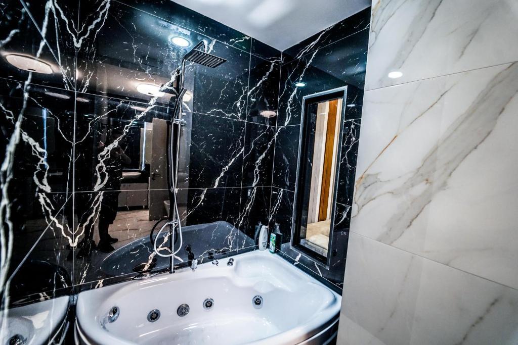 Отель Haris Luxury Apartment no.4, фото 16