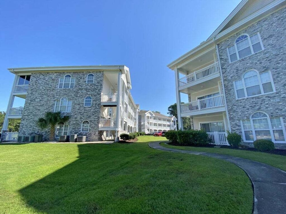 Magnolia Place 4789-103