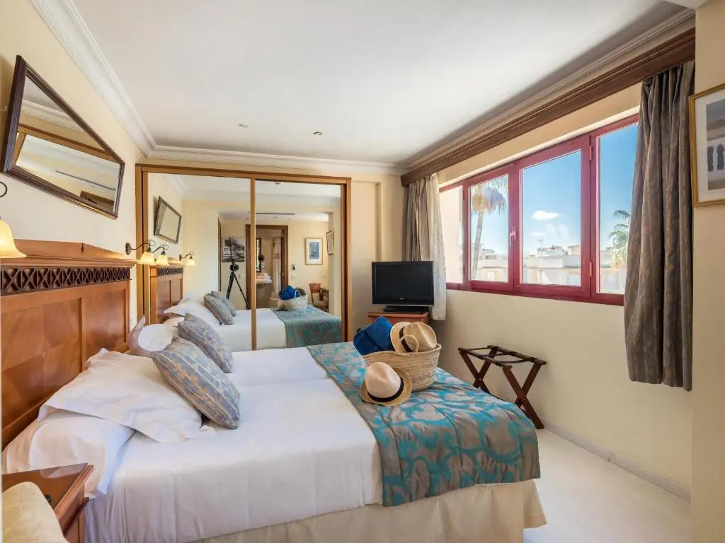 Ciutat Jardi Hotel - Chambres