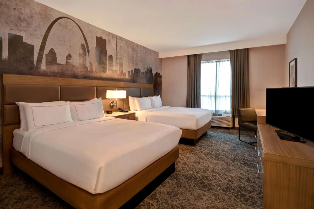 DoubleTree by Hilton St. Louis Airport - Chambres