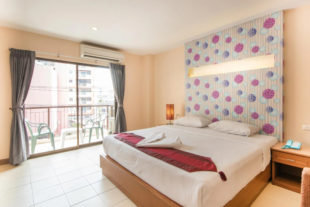 Superior room