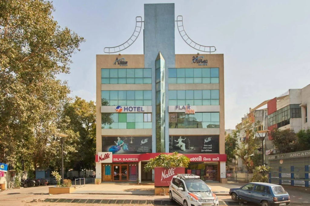 Hotel Flair Inn