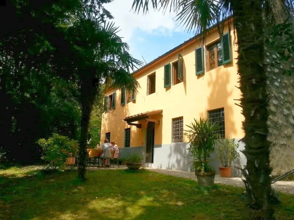 A Cozy Escape in Lucca