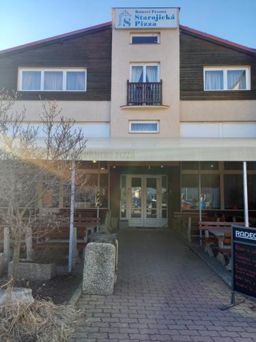 Starojicka Pizza Penzion-Hotel