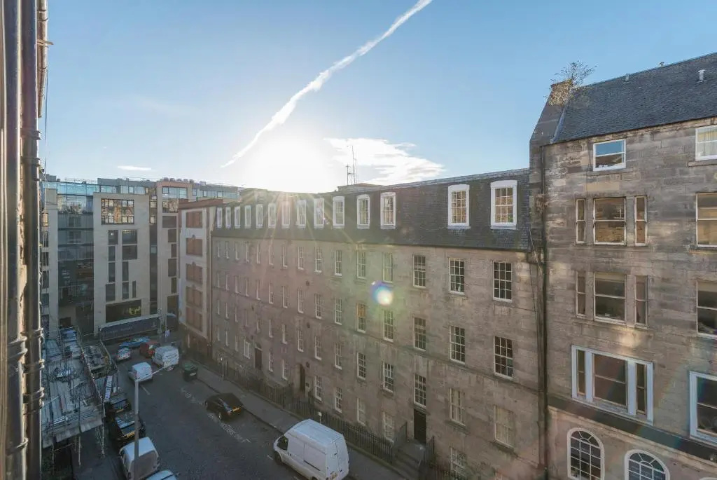 Stunning 2-bedroom apartment with a beautiful view