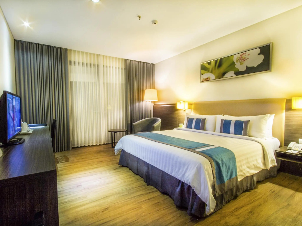 Deluxe room with balcony
