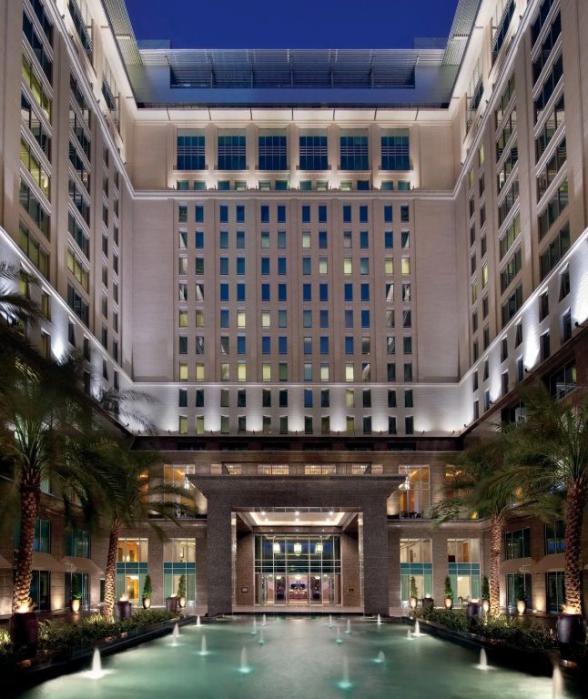 The Ritz-Carlton Executive Residences - 2