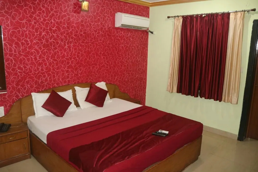 Krish Holiday Inn Baga - Général