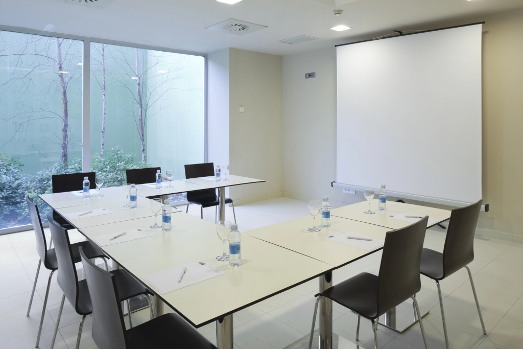 Holiday Inn Express Pamplona by IHG - Général