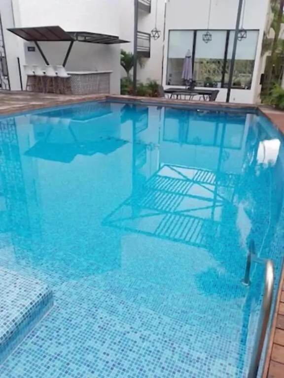 Deluxe Double room (full double bed)