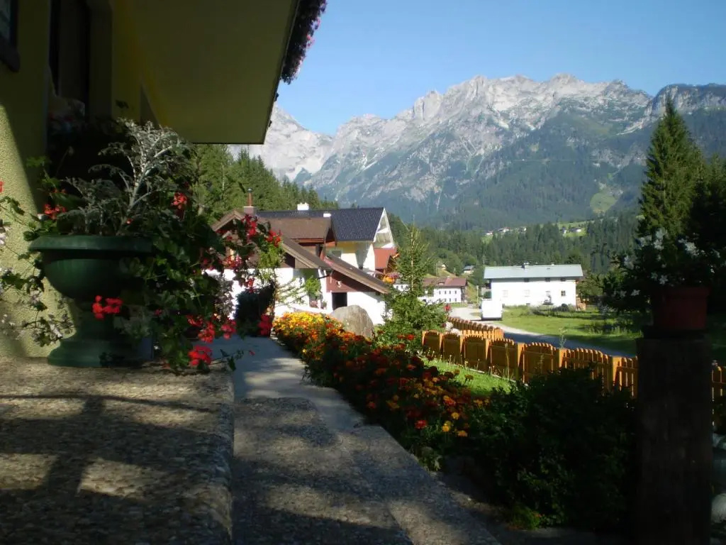 Schwarzenbacher