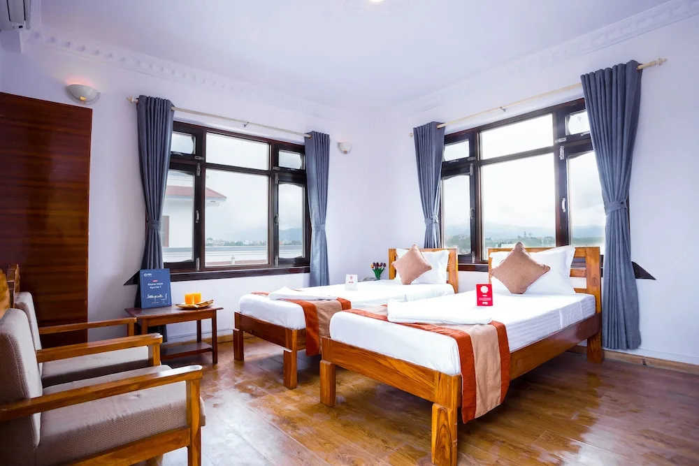 1 Bedroom Deluxe Triple room with mountain view