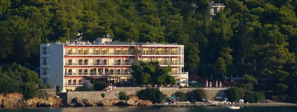 Golden View Beach Hotel - Chambres