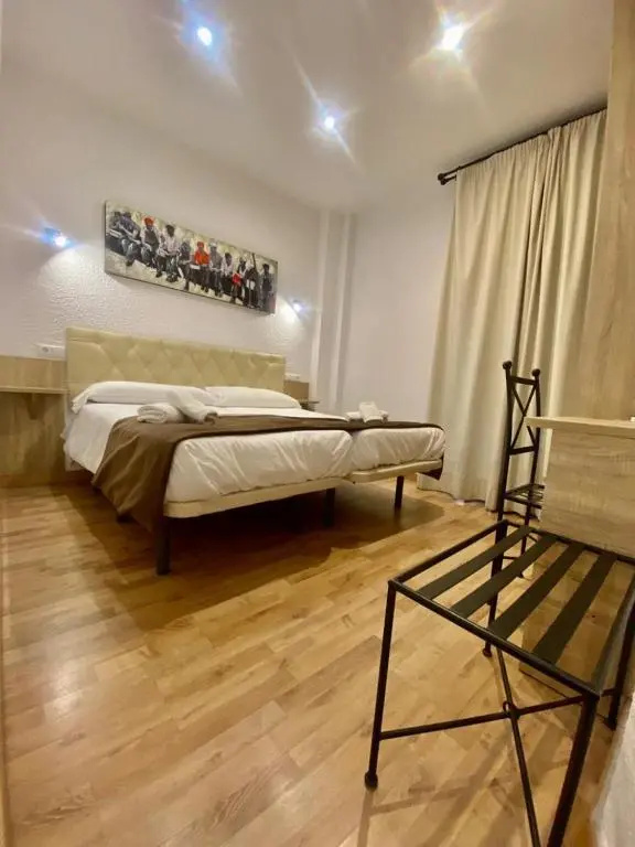Double room (twin beds)