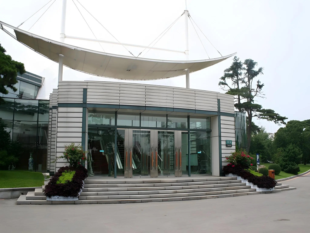 Liaoning Friendship Hotel in Shenyang