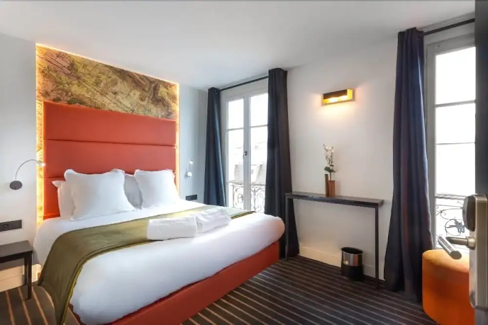 Hôtel Scarlett 94