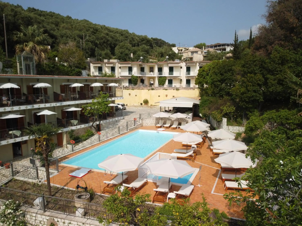 Bella Vista Hotel & Apartments