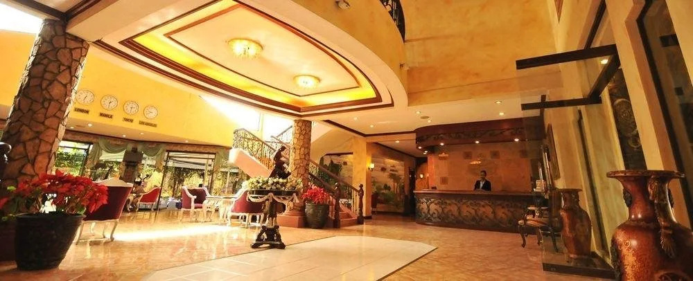 Lobby & Reception