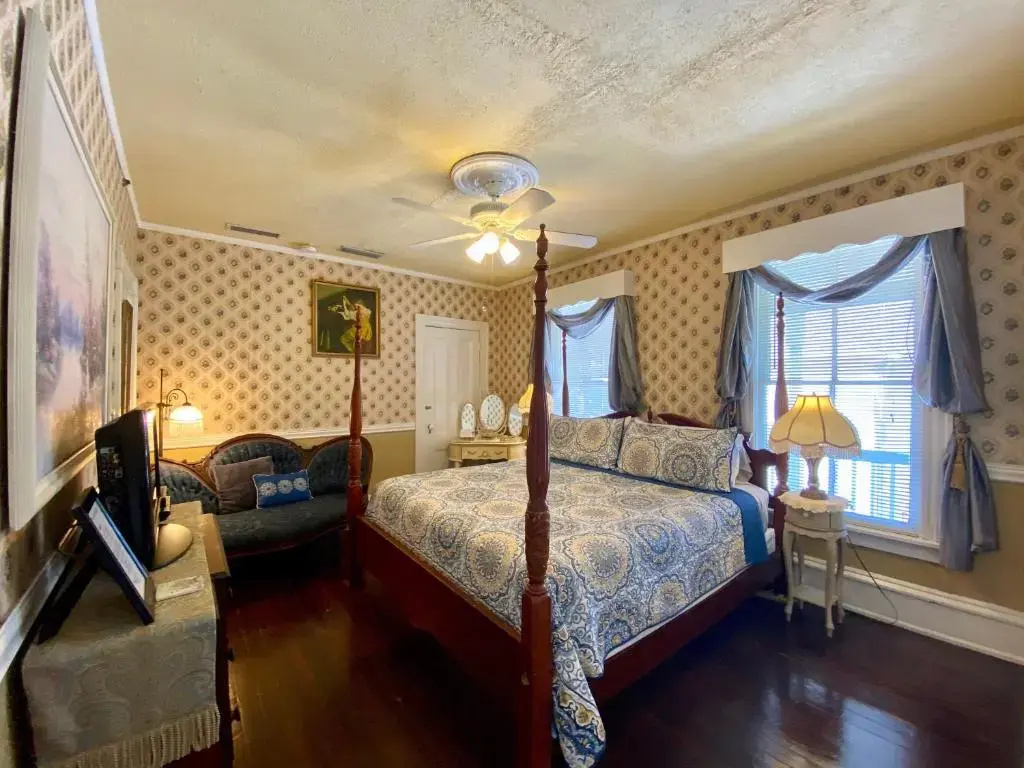 Standard room with balcony