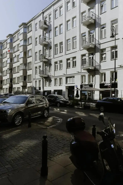 Lwowska City Garage