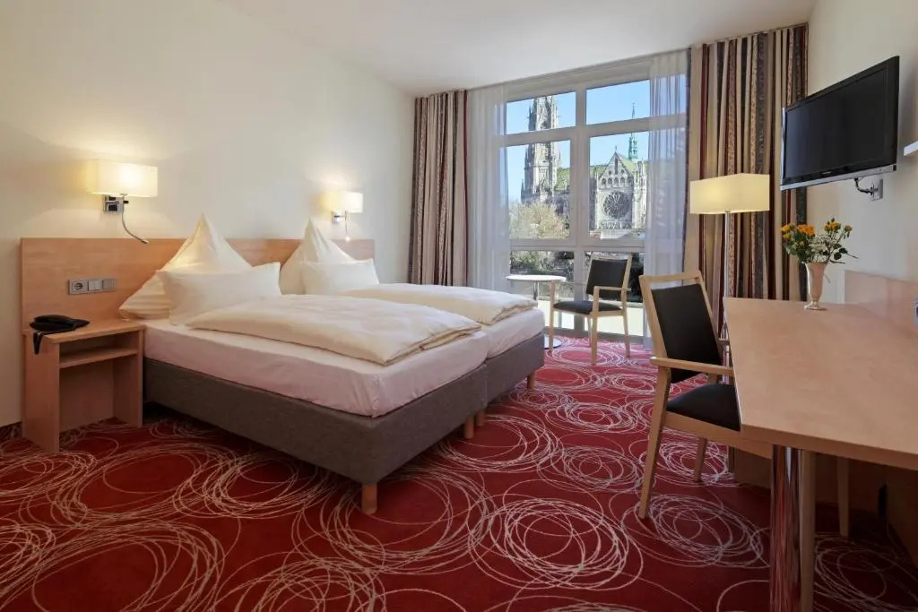 Superior Double room (full double bed)