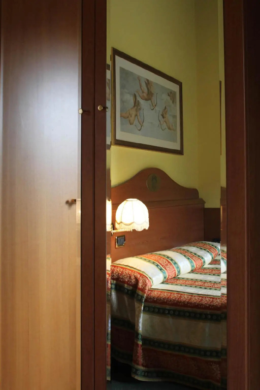 Standard Quintuple room