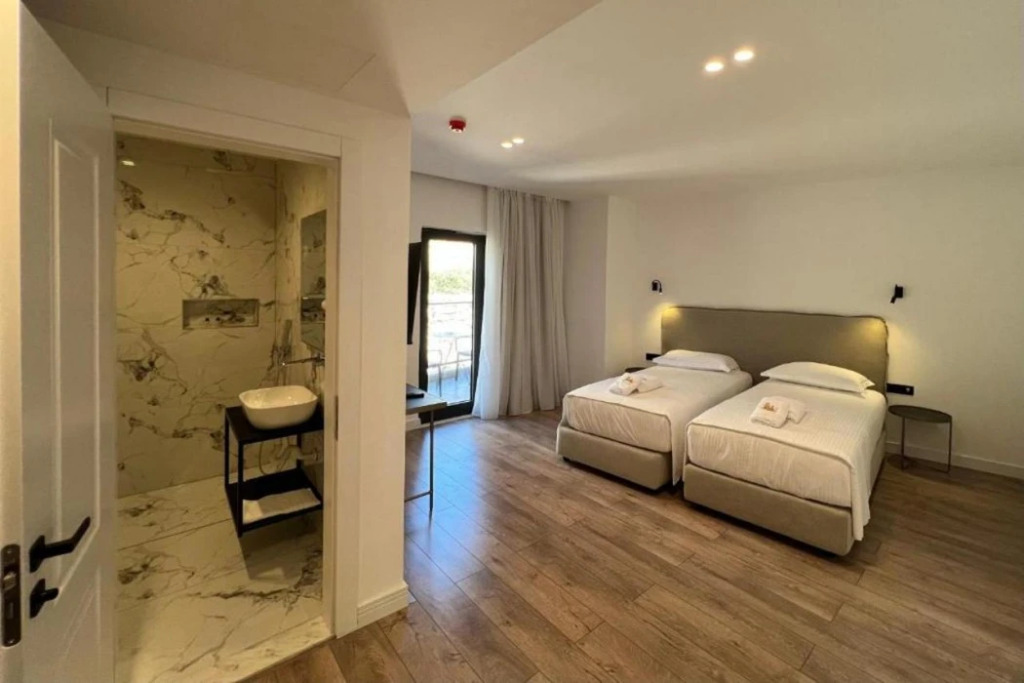 The Queen's Lion - фото 6